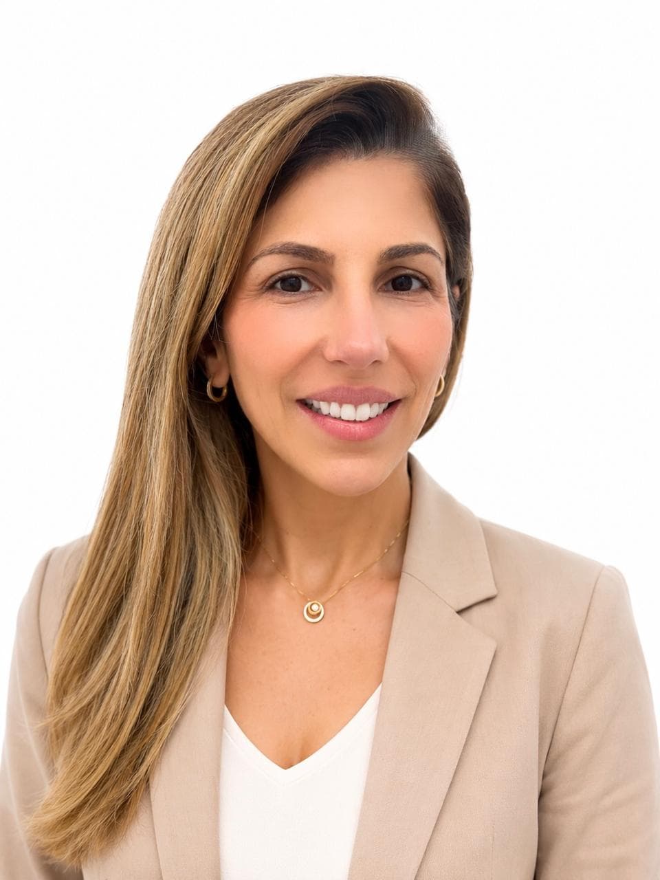 Dra. Karimy Mehanna, cirurgiã pediátrica especialista em Hemangioma Infantil e Anomalias Vasculares, em Curitiba